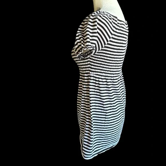 Black-White Stripe Babydoll Blouse Sz M - Picture 4 of 12